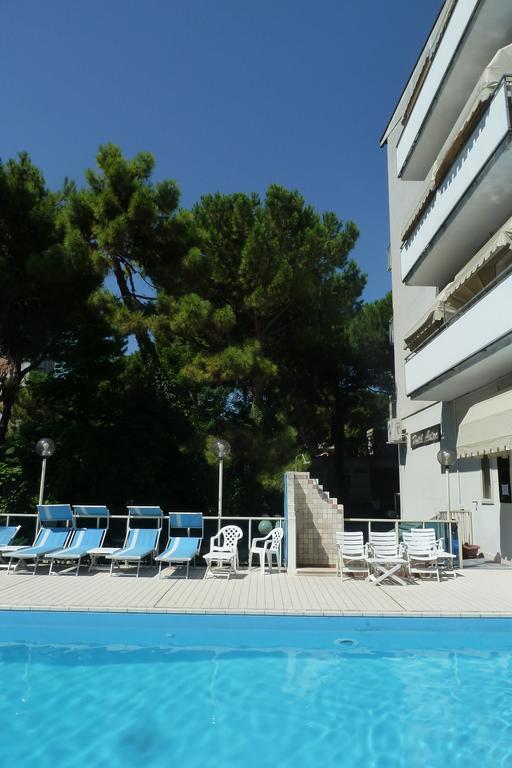 Hotel Astra Milano Marittima Exteriör bild